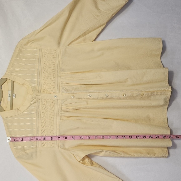 J Jill Pale Yellow Button Down Baby Doll 3/4 Sleeve Embroidered Blouse Size M - Picture 13 of 13